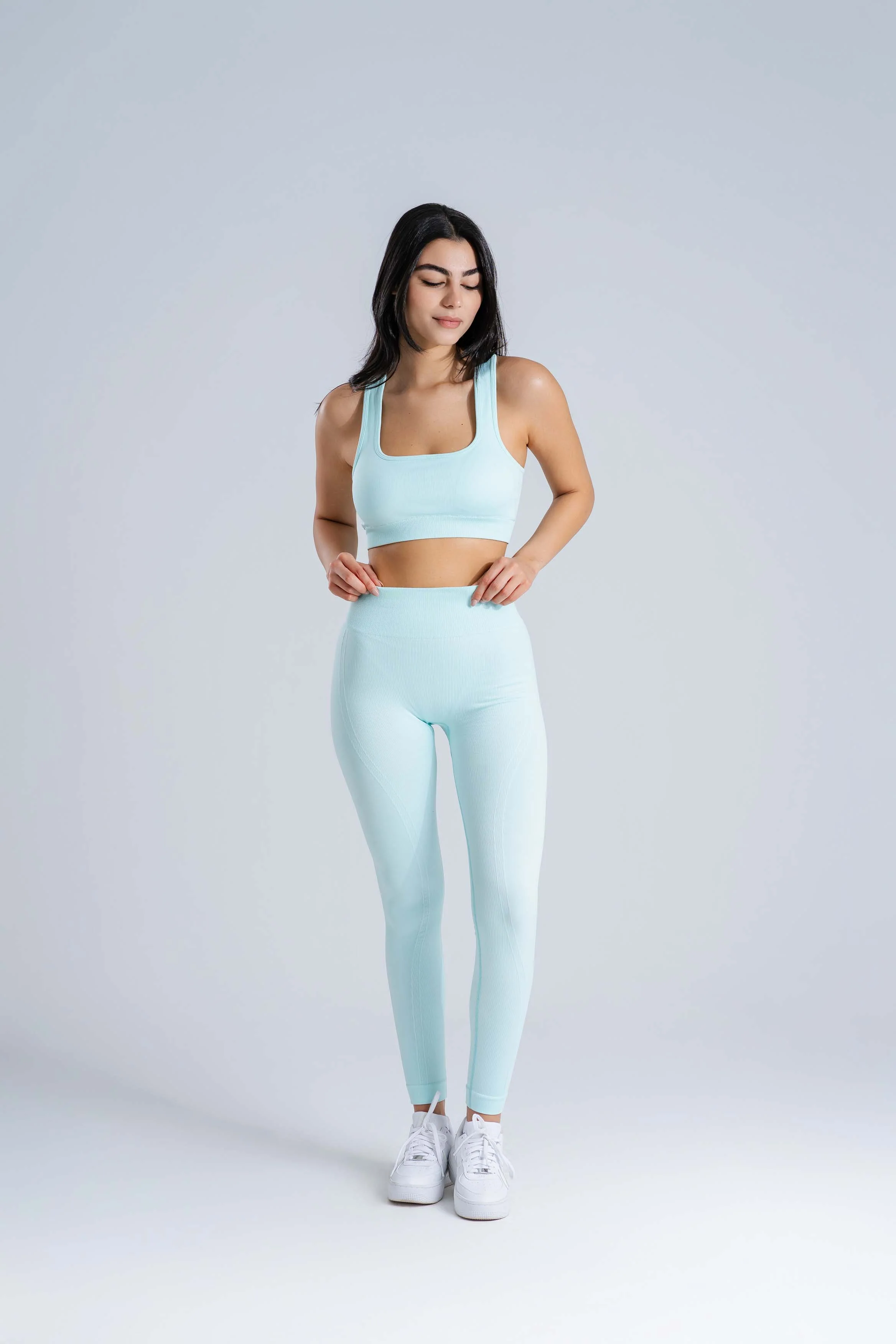 AuraFit Seamless Yoga Leggings - Image 9