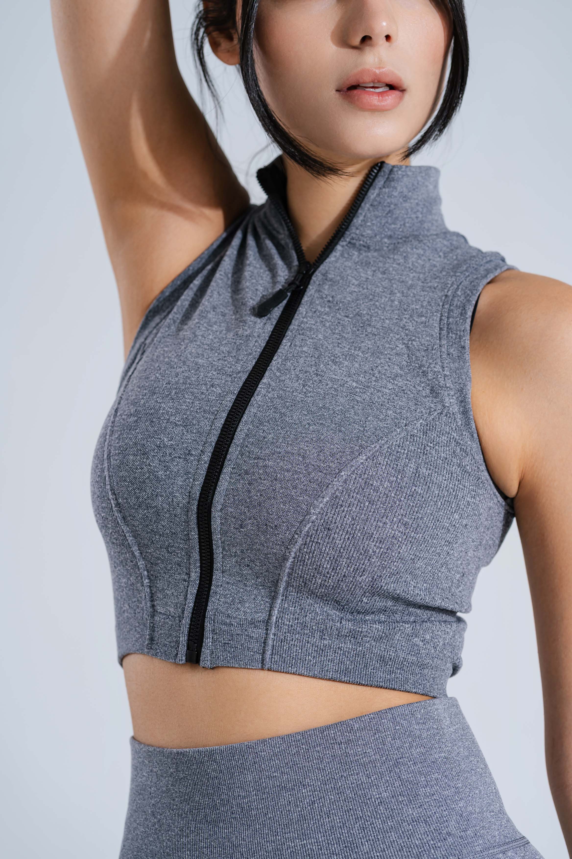 ContourFit Seamless Zip-Tank - Image 3