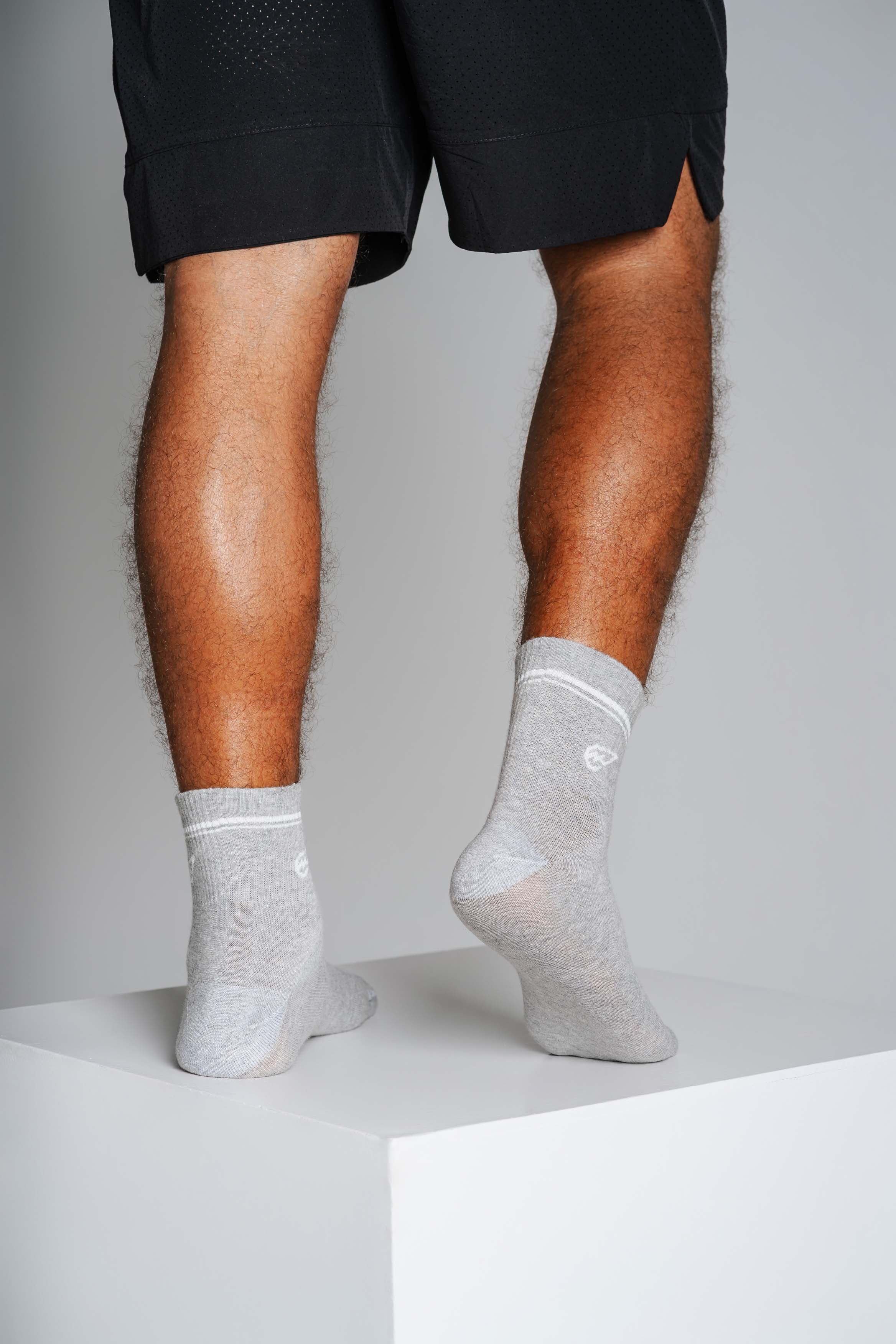 EmblemFlex Mid Socks - Image 4