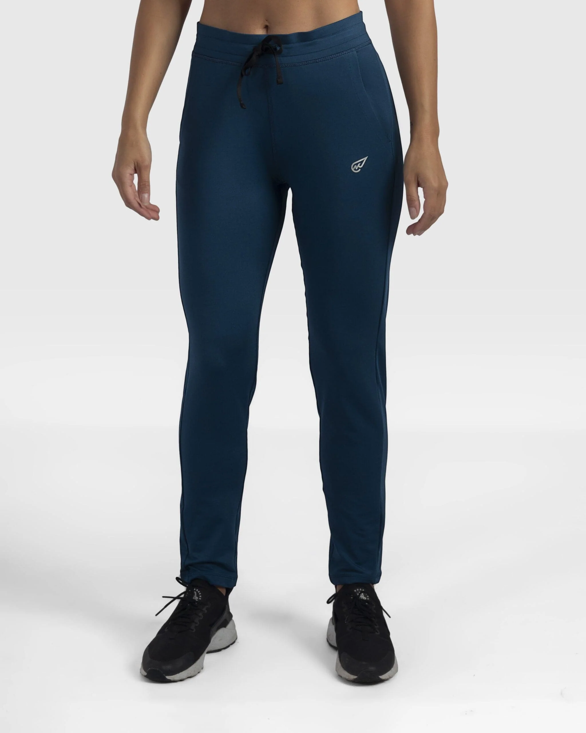 Essential Jogger - Image 10