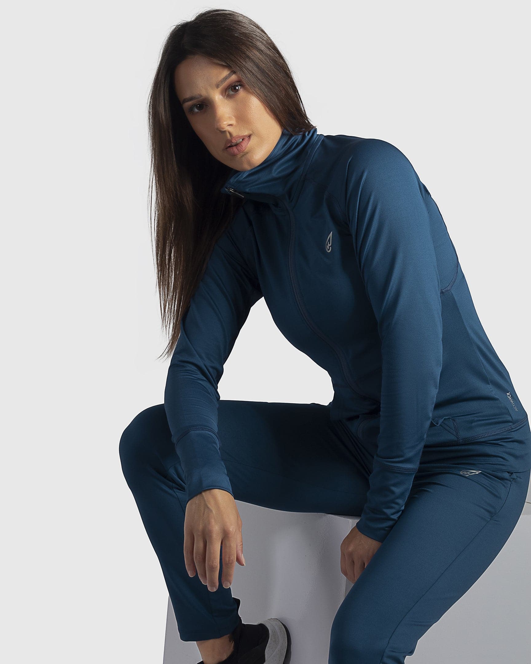 Essential Jogger - Image 14