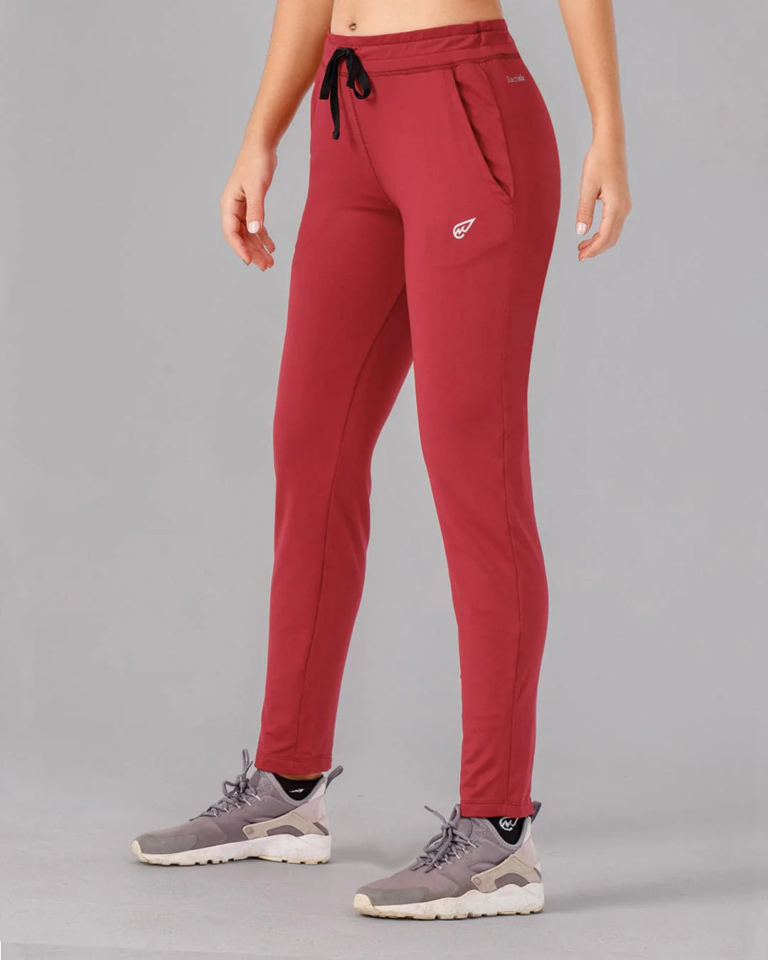 Essential Jogger - Image 8